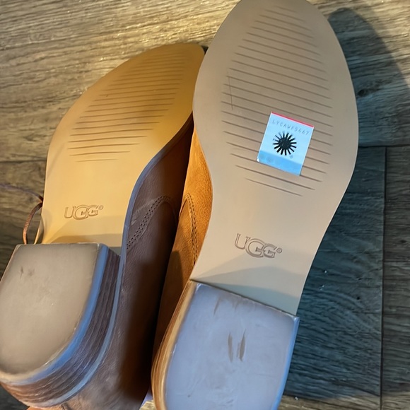 UGG booties - Picture 6 of 6